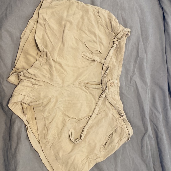 Tan Paper-bag Tie Torrid Shorts - Picture 2 of 4